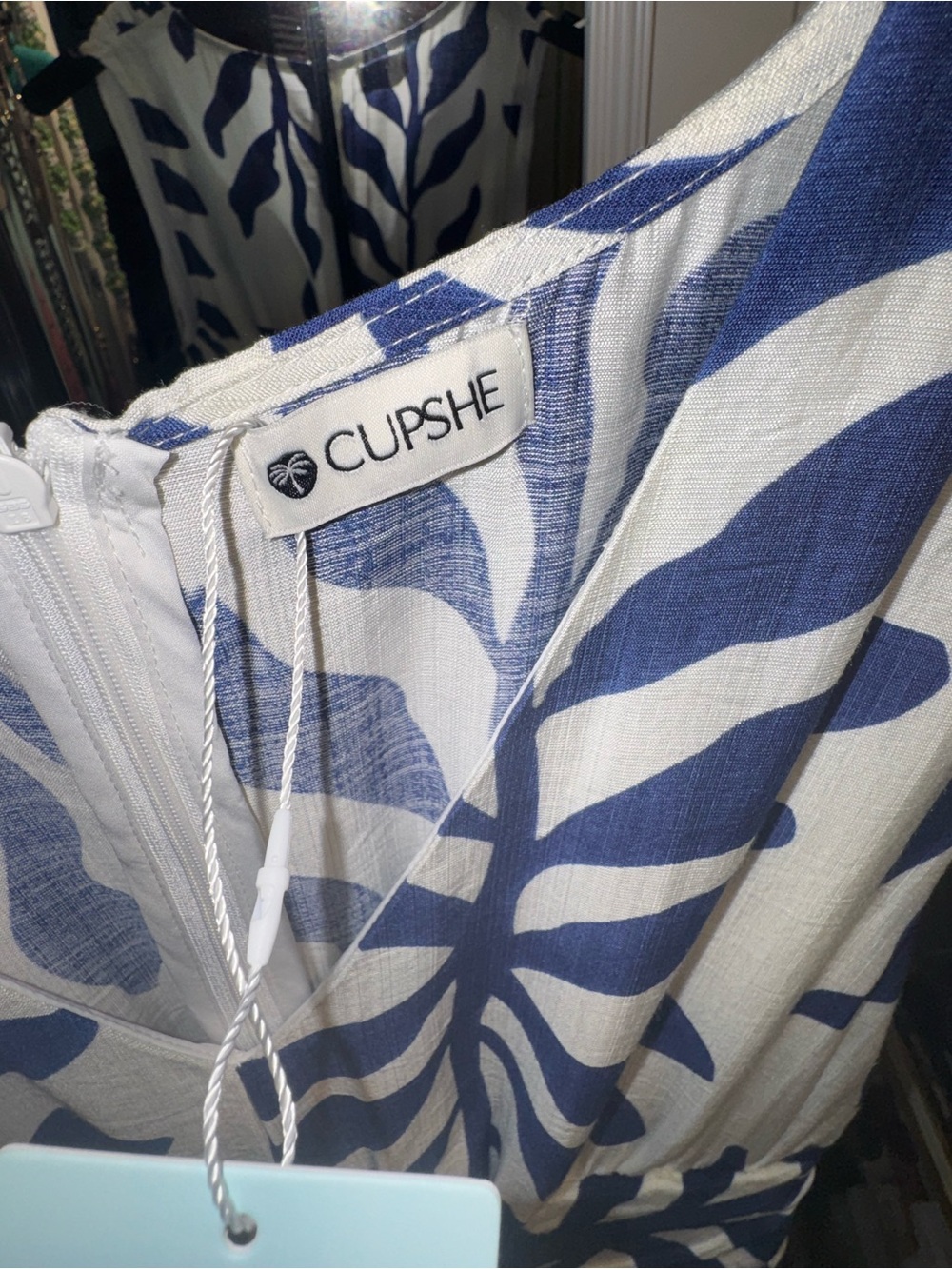 CUPSHE Blue Cream Tropical Wide Leg Jumpsuit Romper Small NWT - Picture 5 of 10